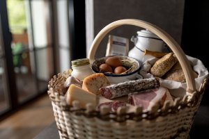 Frühstückskorb - Köstliches vom Bauernhof